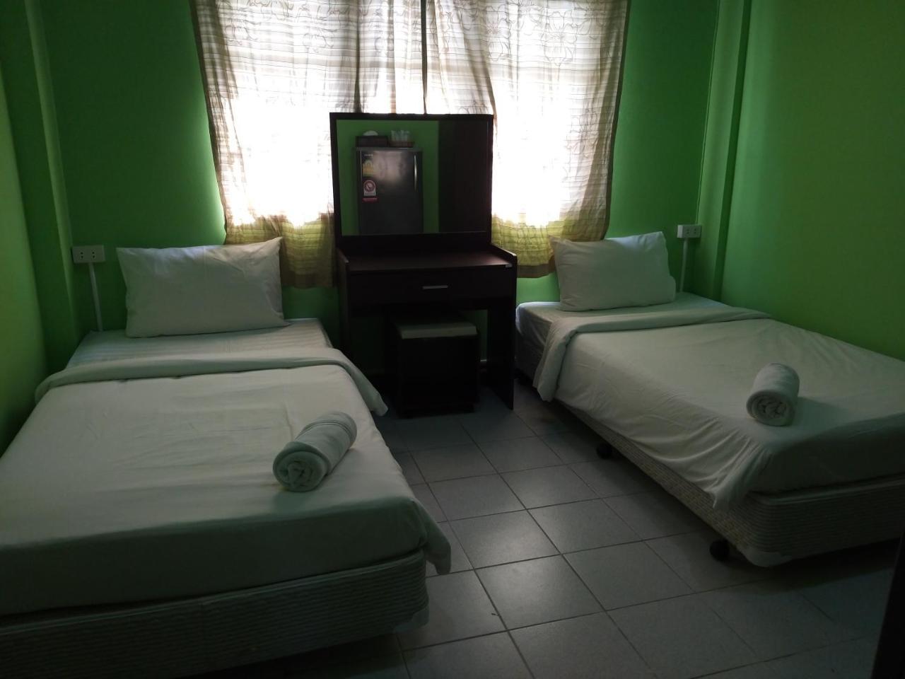 מאה נאם ביץ' Maenam Lodge מראה חיצוני תמונה
